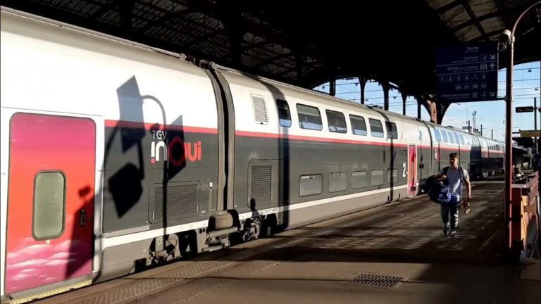 High-speed train leaving Strasbourg bound for Frankfurt Hauptbahnhof.